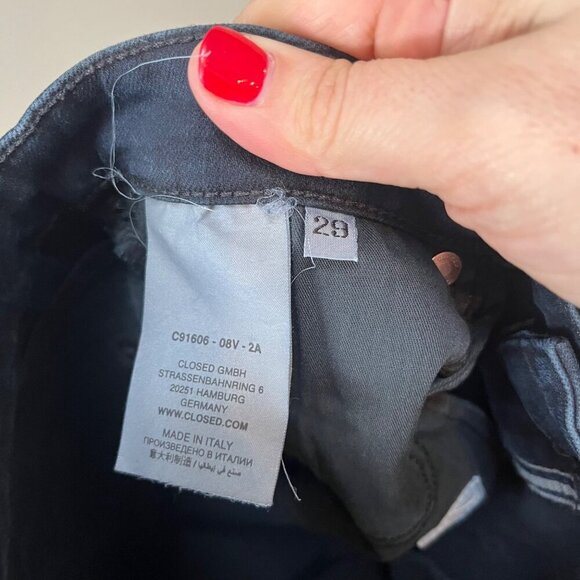 Closed Italian Crafted Premium Denim Cropped Jeans W/ Frayed Hem Size 29 - Picture 4 of 6